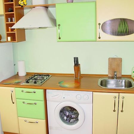 Shievchienko 10 Apartment Kiev Luaran gambar