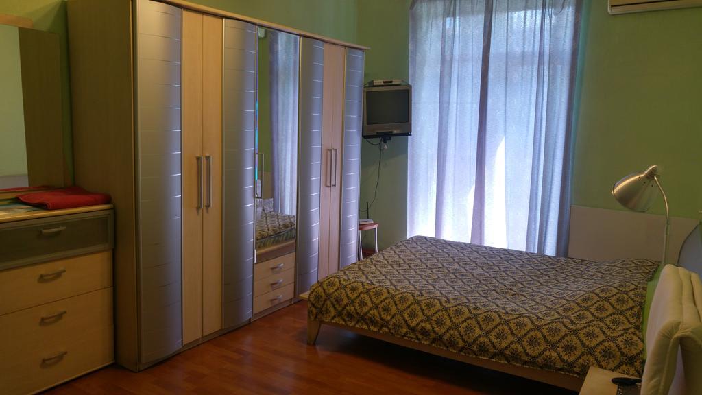 Shievchienko 10 Apartment Kiev Luaran gambar